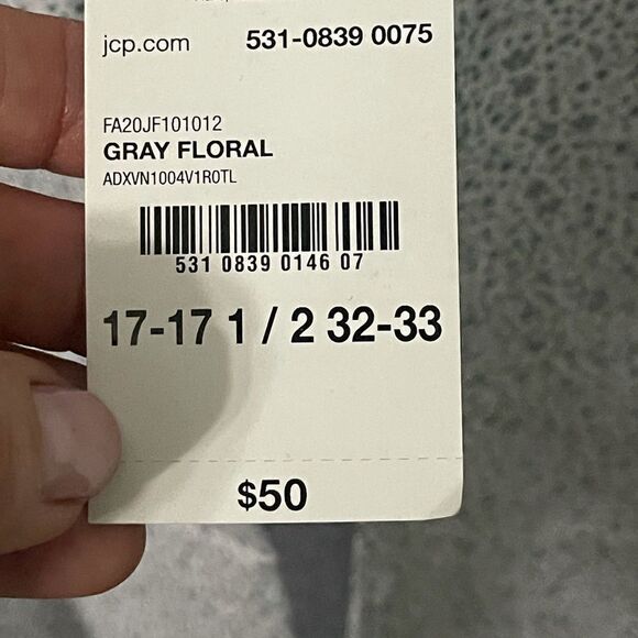 Grey floral button up - Picture 5 of 7